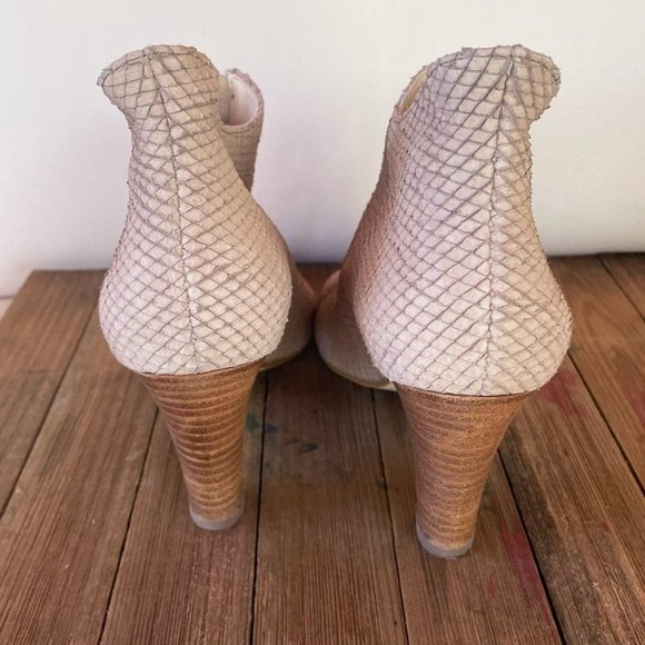 Paul Green Mallory reptile embossed peep toe ankle booties - Picture 4 of 8